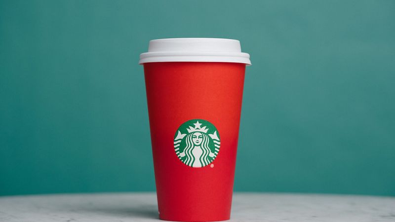 Vào các năm 2014 và 2015, Starbucks đã tạo nên một "cơn sốt" trên Instagram với chiến dịch marketing độc đáo